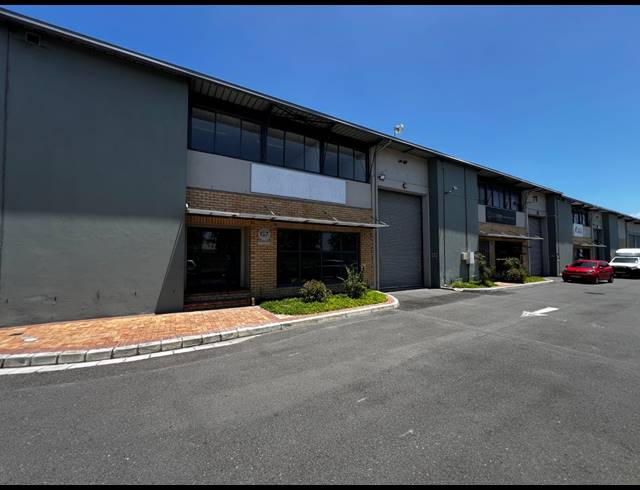 401M² WAREHOUSE TO LET IN AIRPORT INDUSTRIA
